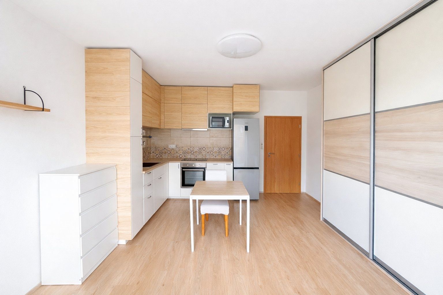 Pronájem bytu 1+kk 30 m²