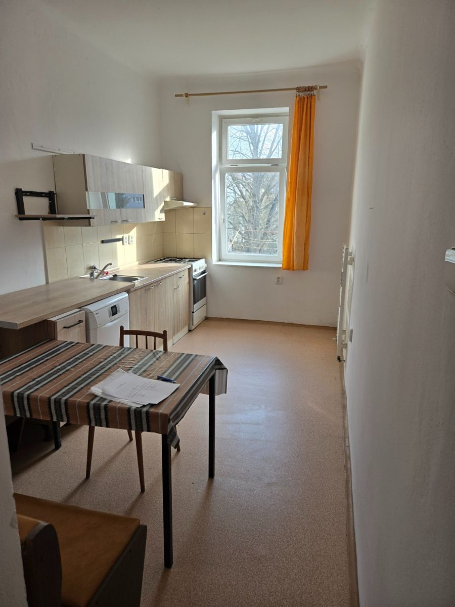 Pronájem bytu 2+1 57 m²