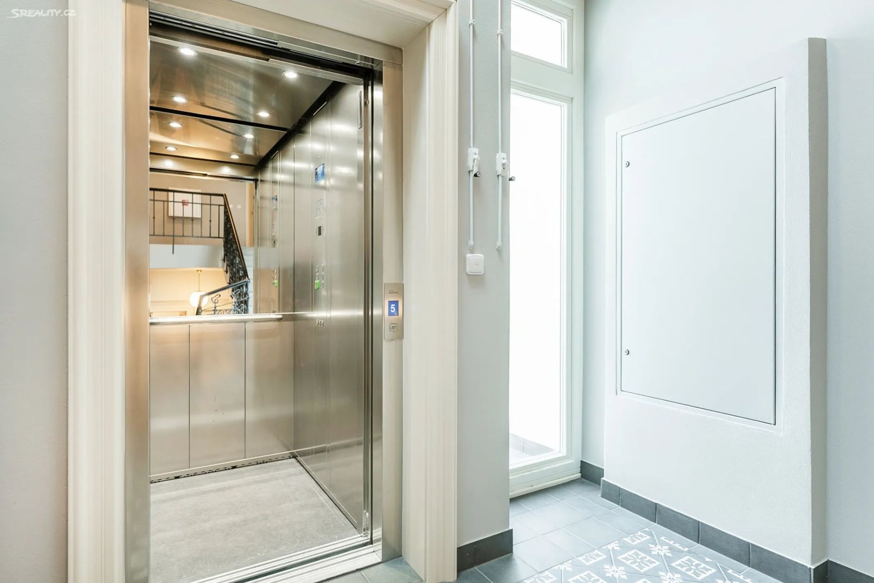 Pronájem bytu 2+kk 45 m², Praha – náhled fotky 6