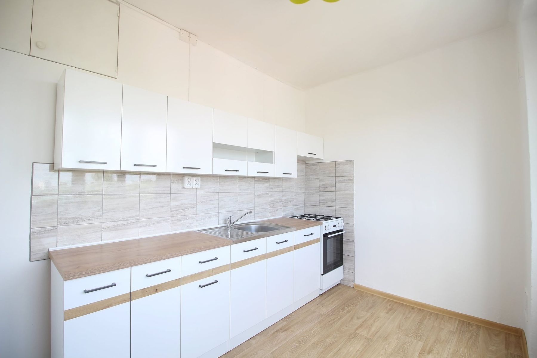 Pronájem bytu 2+1 52 m²