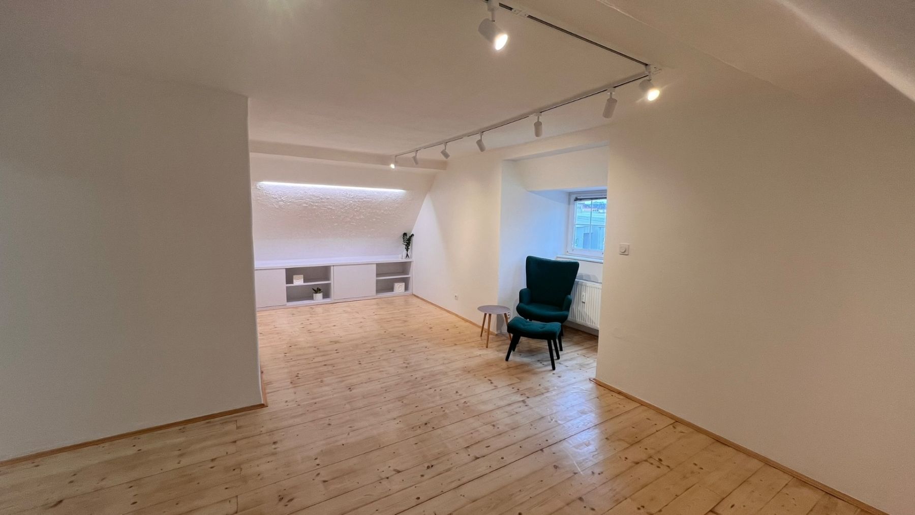 Pronájem bytu 2+kk 45 m²