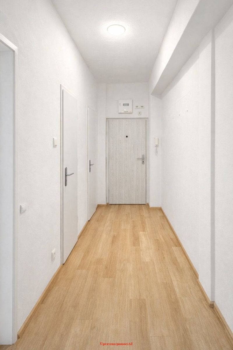 Pronájem bytu 2+1 53 m² — photo 5