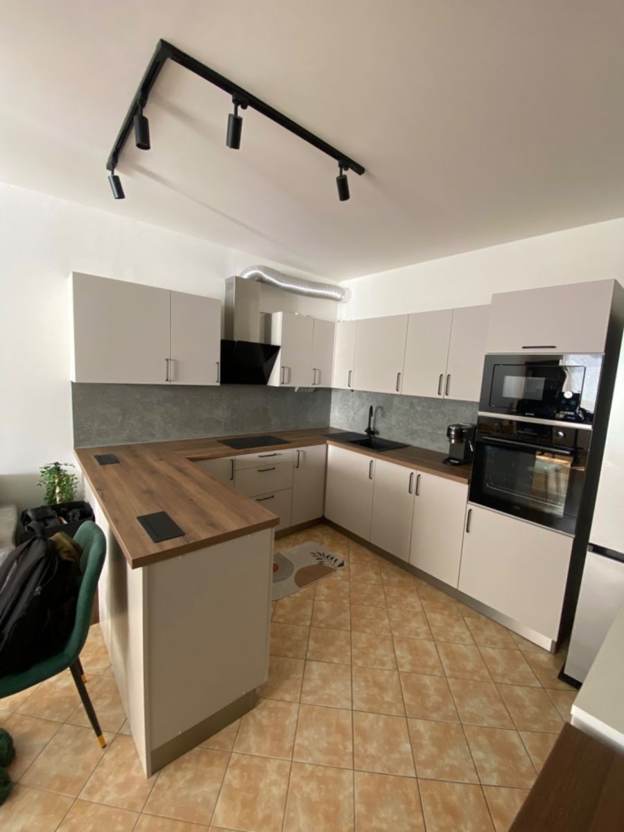 Prodej bytu 2+kk 54 m² — photo 2