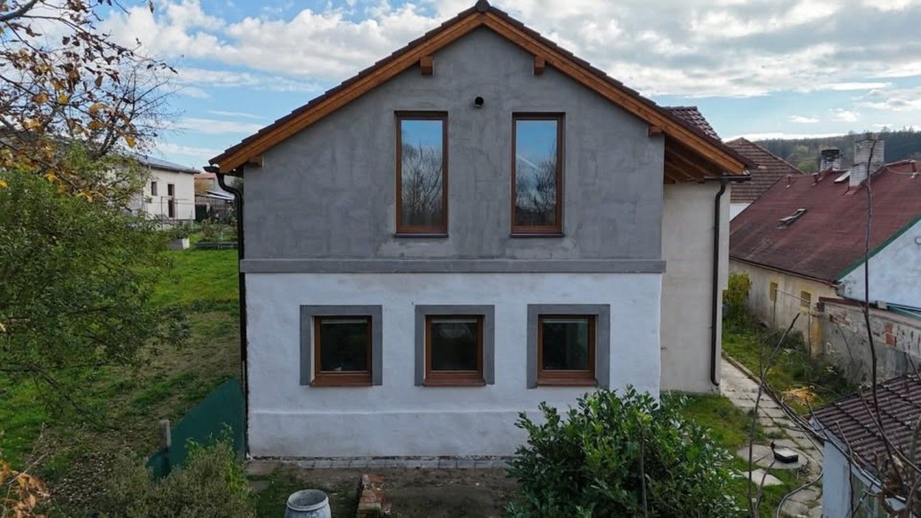 Prodej domu 210 m², pozemek 1.192 m²