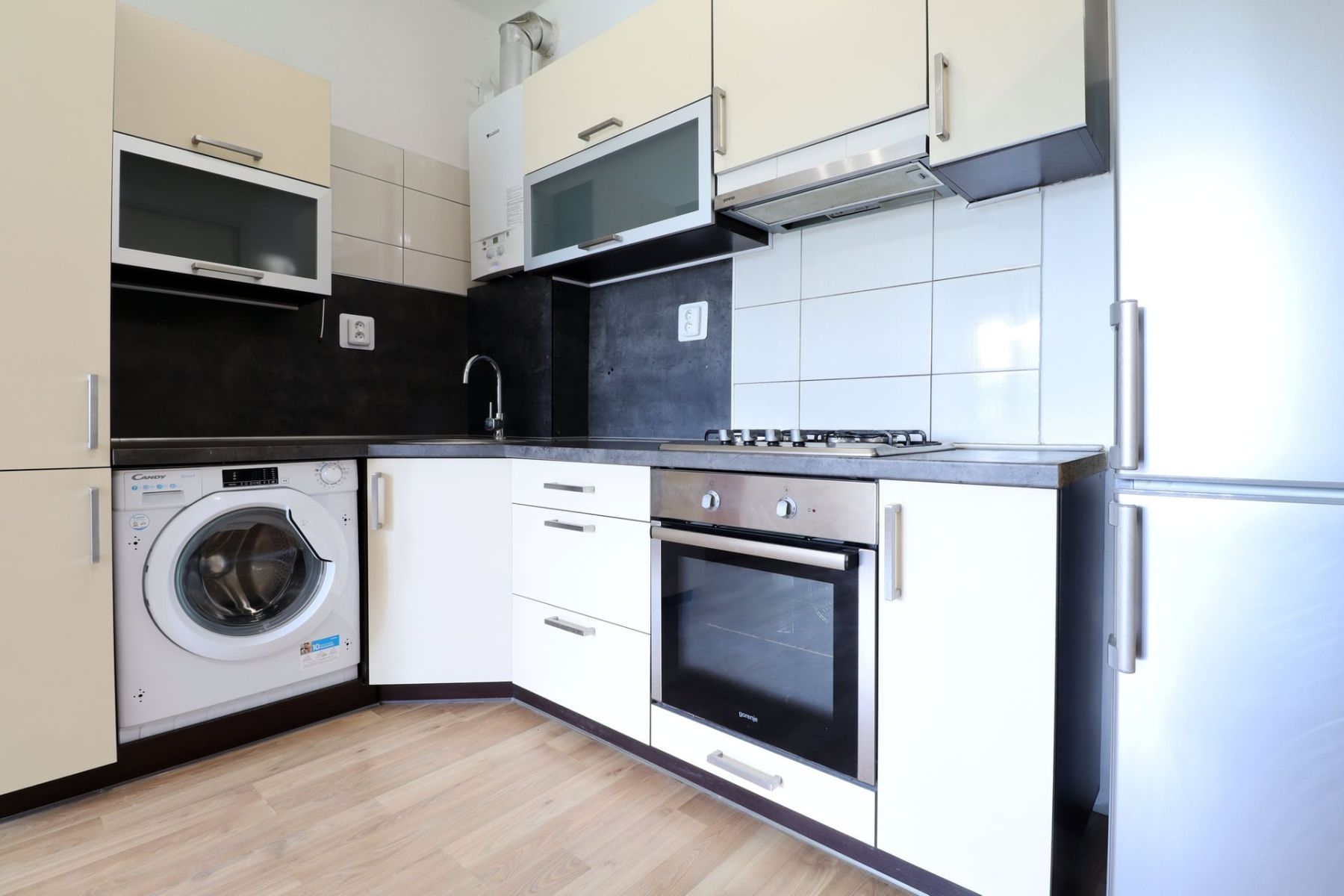 Pronájem bytu 2+kk 40 m² – další
