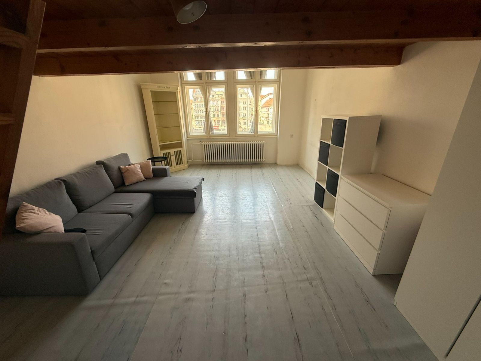 Pronájem bytu 1+1 49 m²
