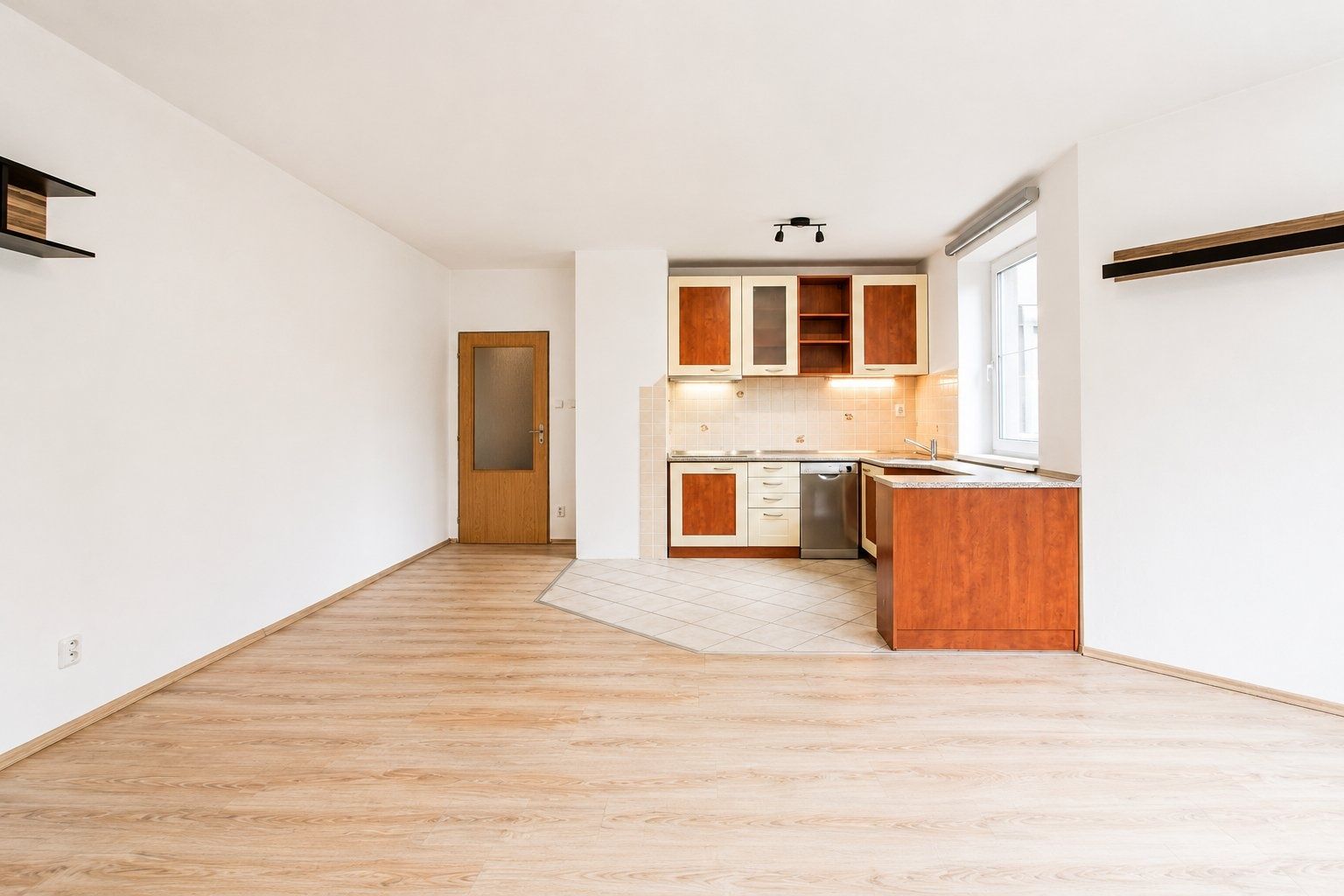 Pronájem bytu 1+kk 50 m²