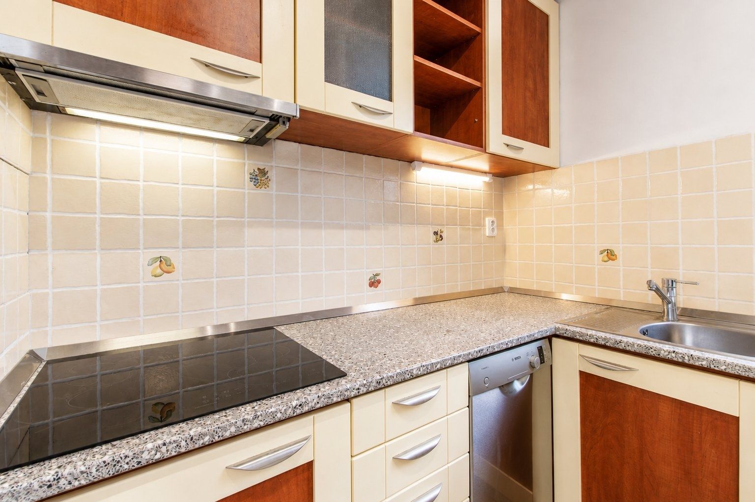 Pronájem bytu 1+kk 50 m² – pohled 6