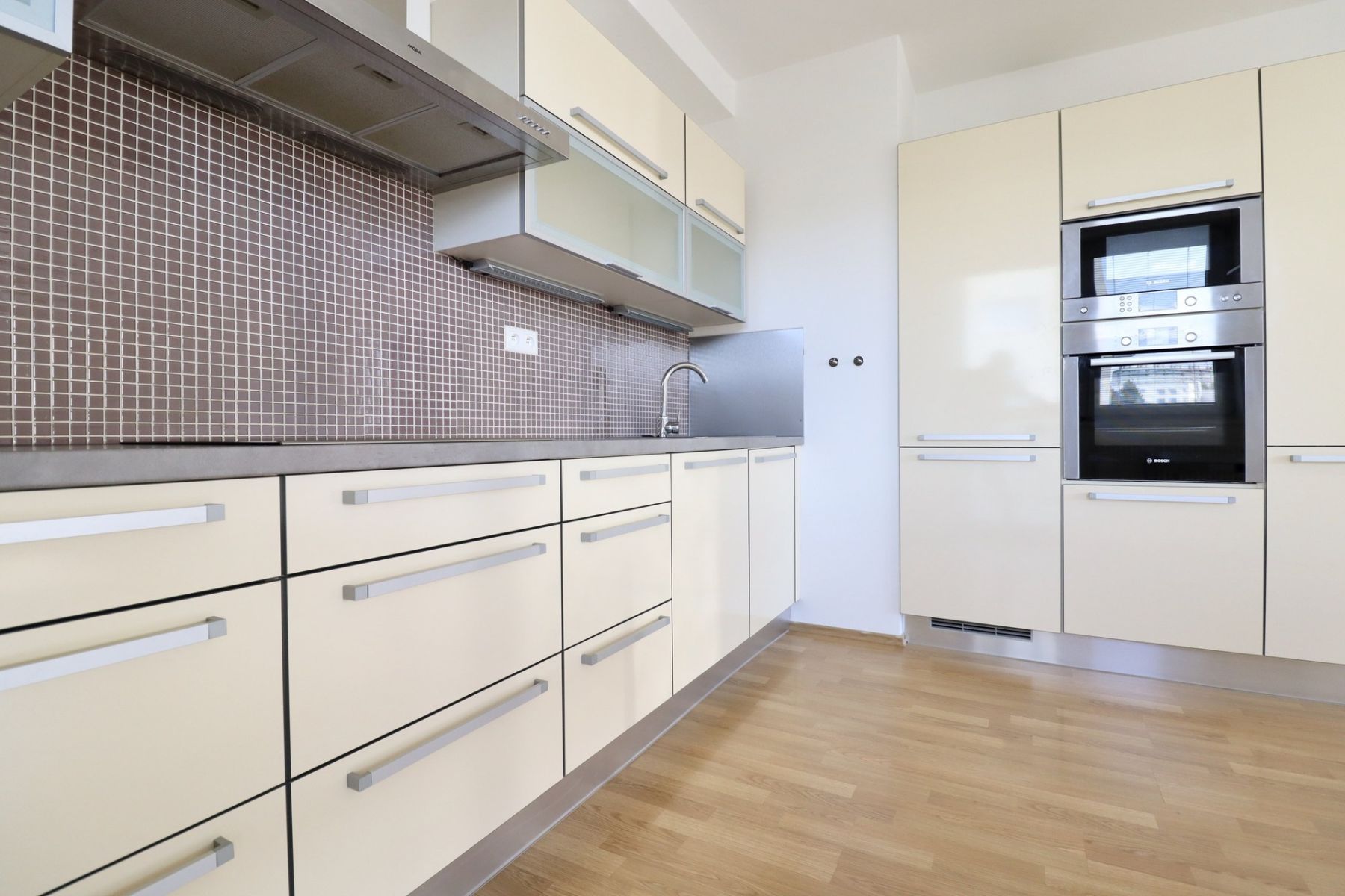 Pronájem bytu 2+kk 67 m²