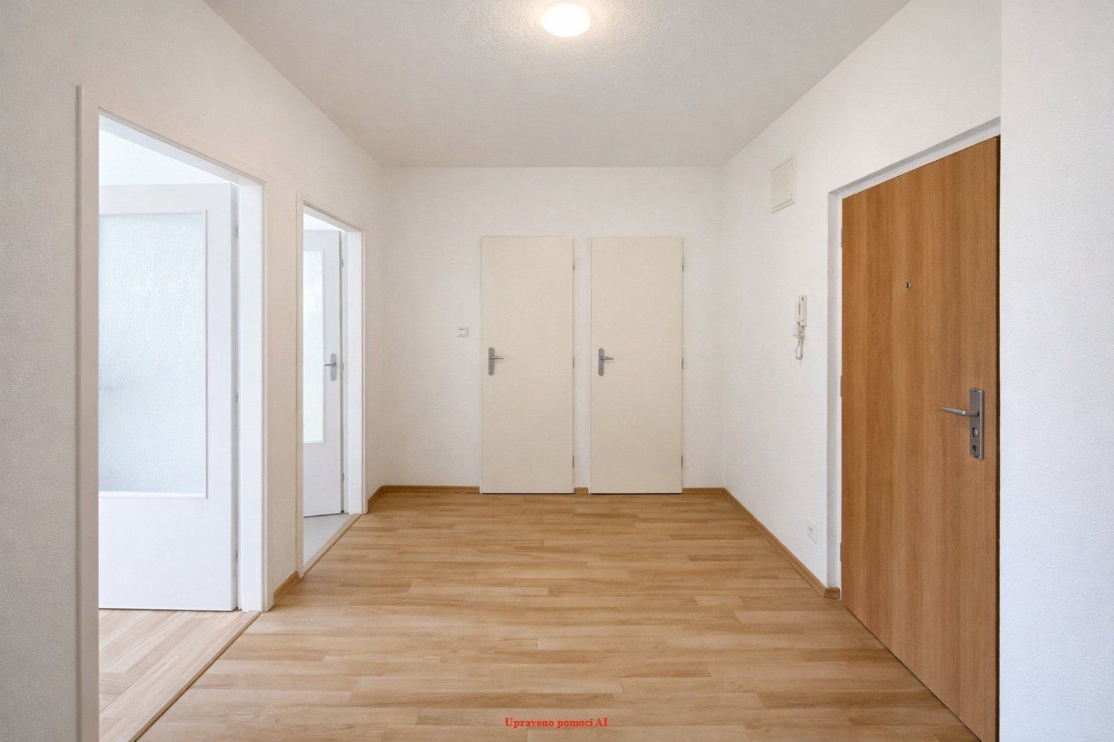 Pronájem bytu 2+1 55 m² – pohled 5