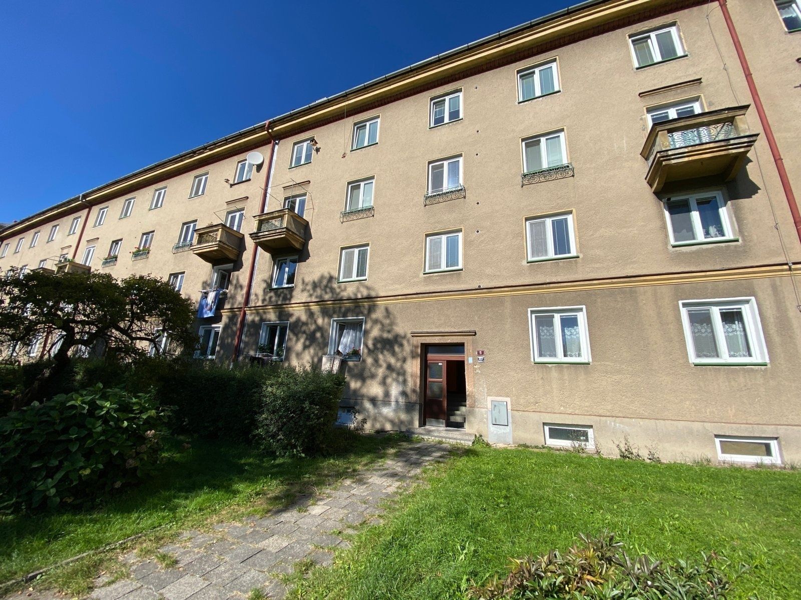 Pronájem bytu 2+1 55 m² – pohled 6