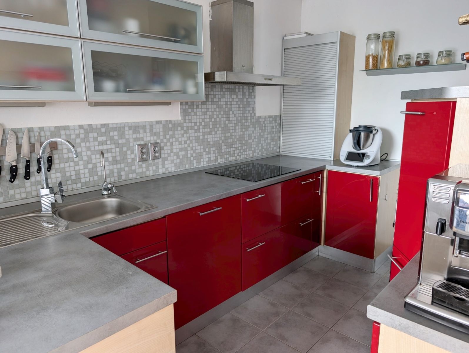 Pronájem bytu 3+kk 79 m² — photo 3