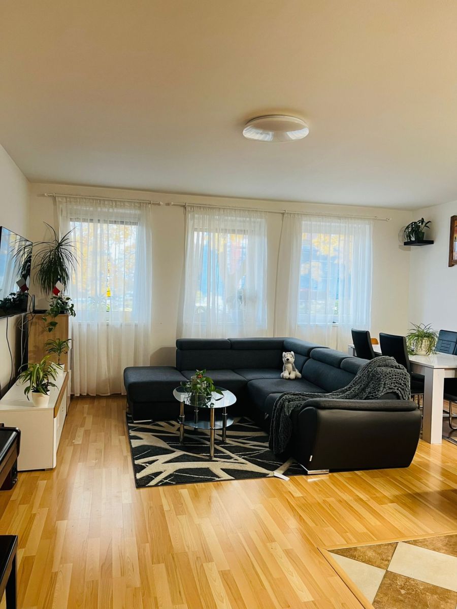 Prodej bytu 4+kk 92 m² — photo 2