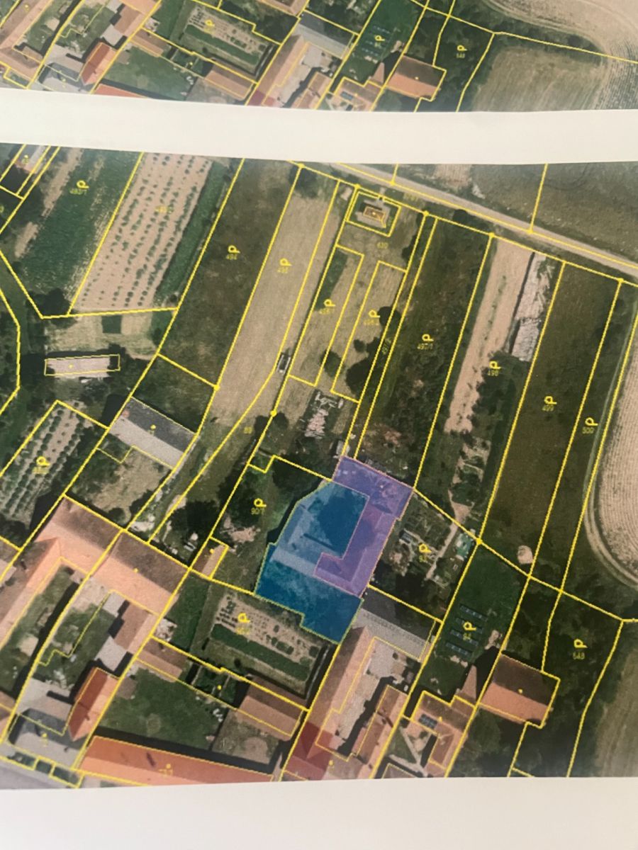 Prodej domu 900 m², pozemek 2.000 m²
