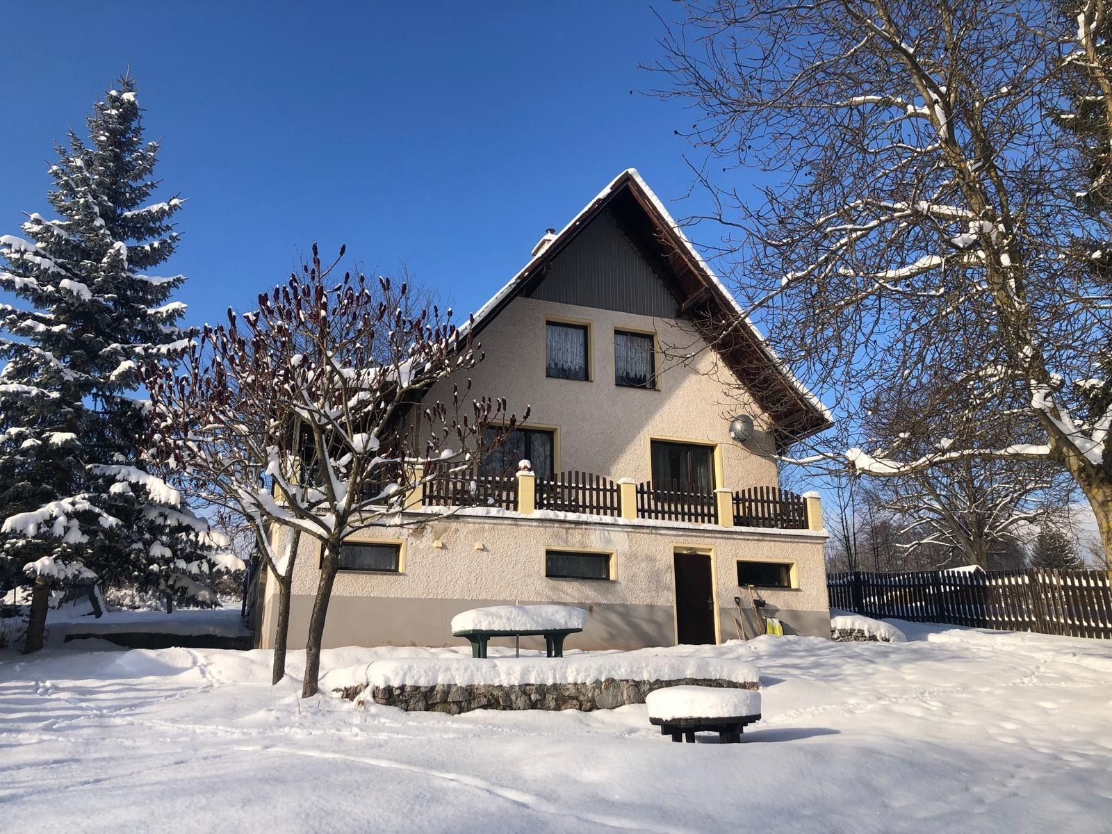 Prodej domu 220 m², pozemek 1.300 m² — photo 2