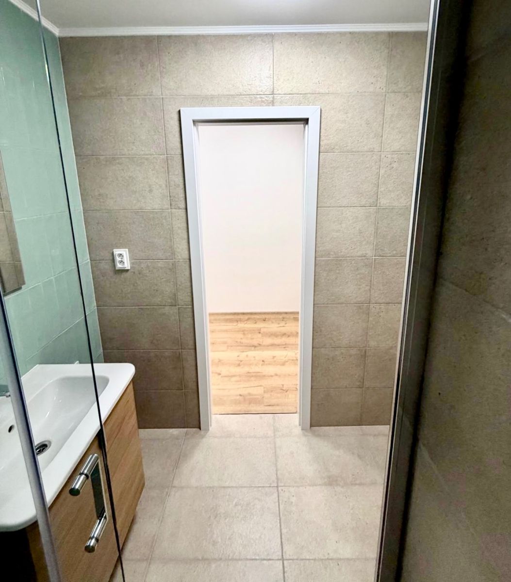 Pronájem bytu 2+kk 44 m² — photo 3