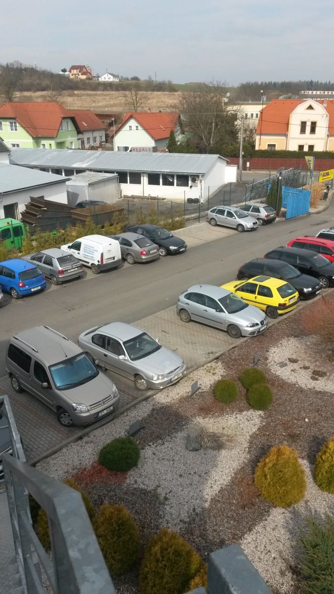 Pronájem bytu 1+kk 28 m² — photo 2