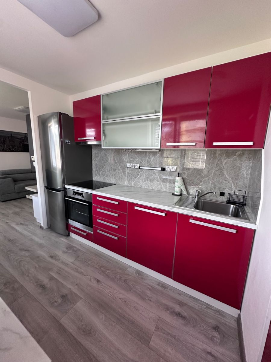 Pronájem bytu 2+kk 48 m² — photo 4