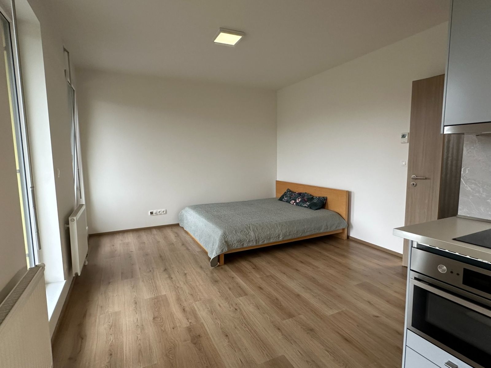 Pronájem bytu 1+kk 28 m² — photo 5
