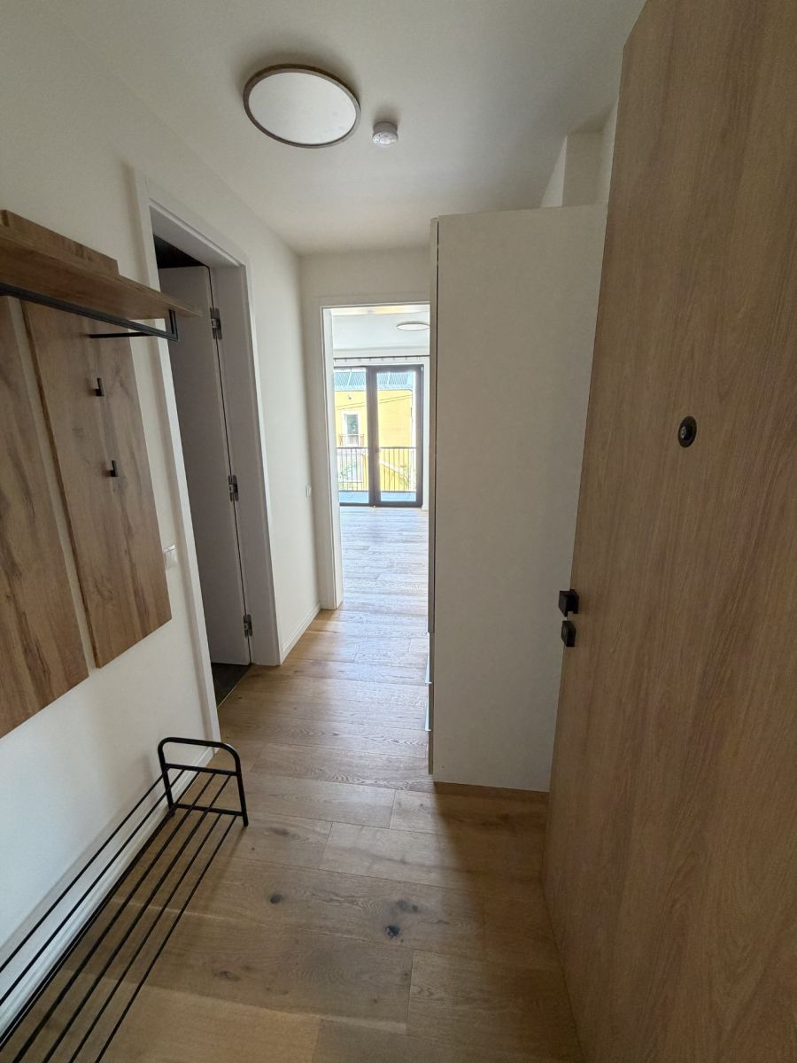 Pronájem bytu 1+kk 32 m²