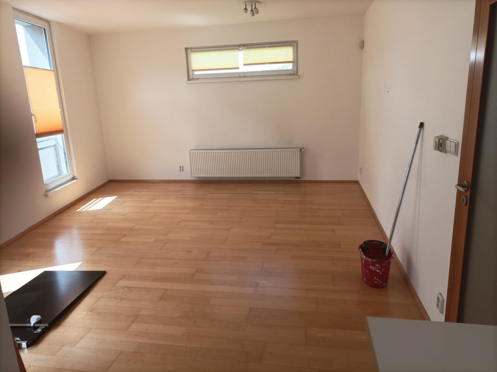 Pronájem bytu 2+kk 61 m² — photo 2