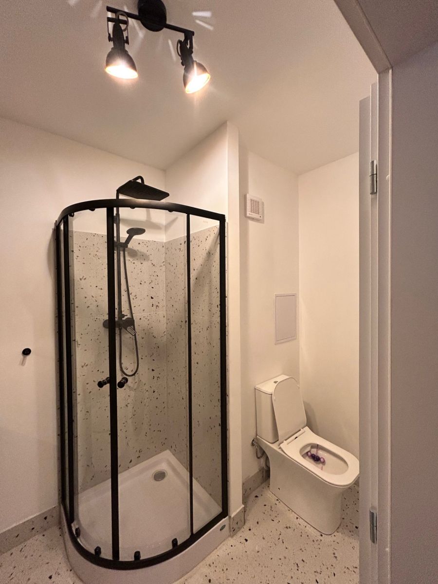 Prenájom bytu 1-izbový 36 m² — photo 2