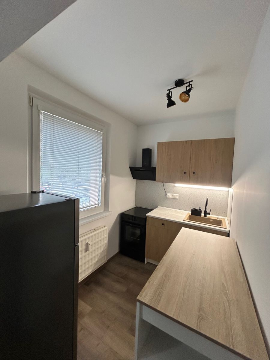 Prenájom bytu 1-izbový 36 m² — photo 5