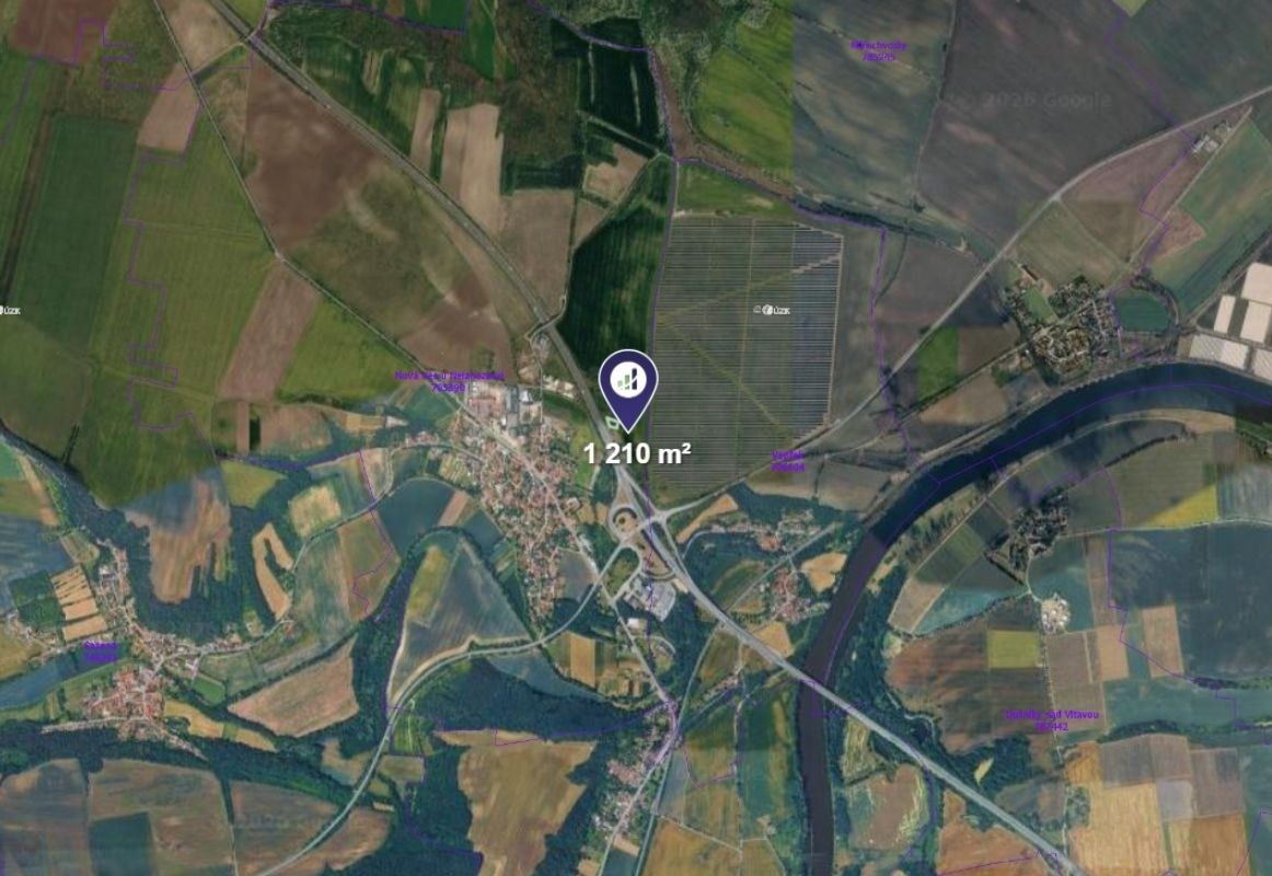 Prodej pozemku 1.210 m² — photo 2