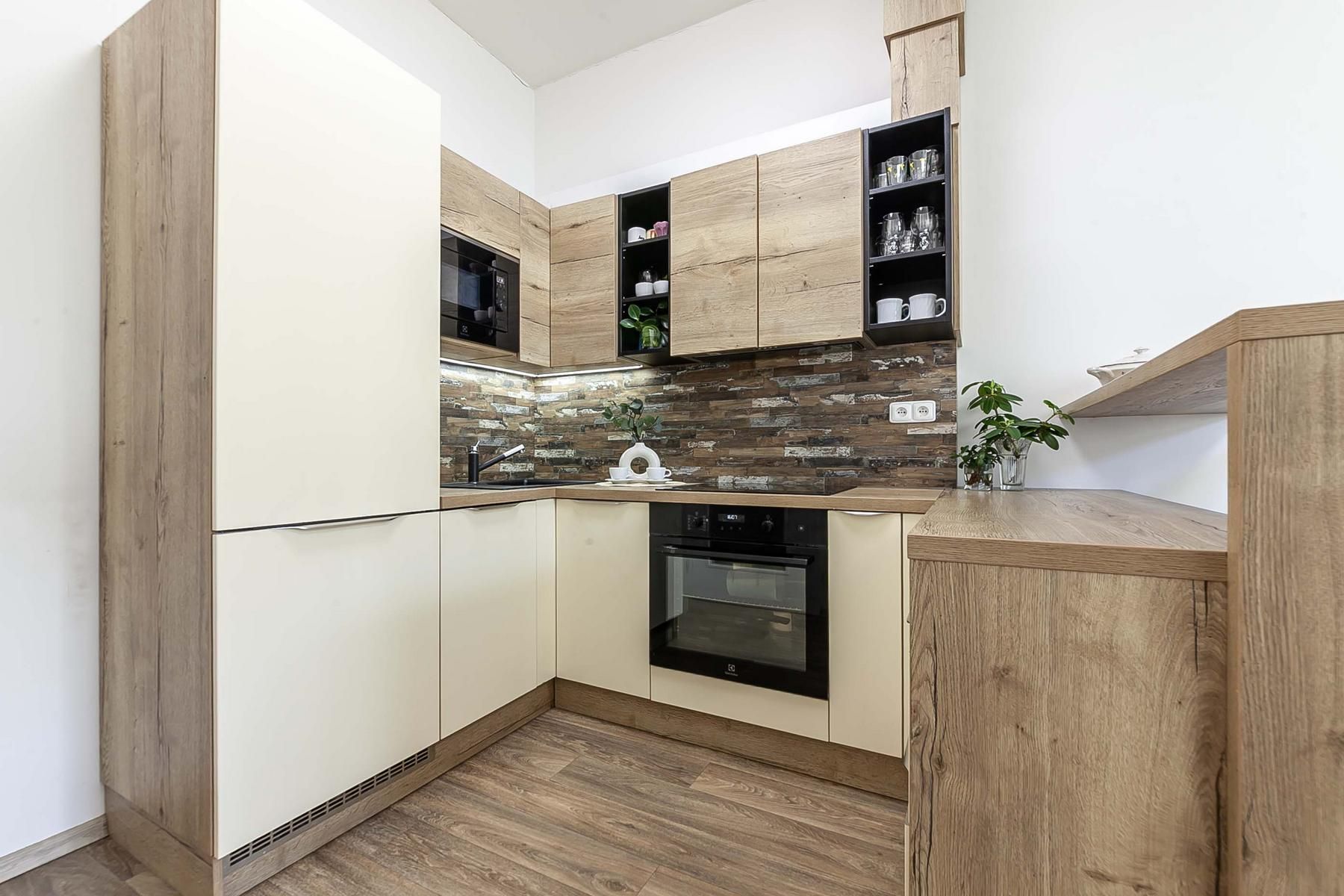 Prodej bytu 2+kk 41 m² — photo 2