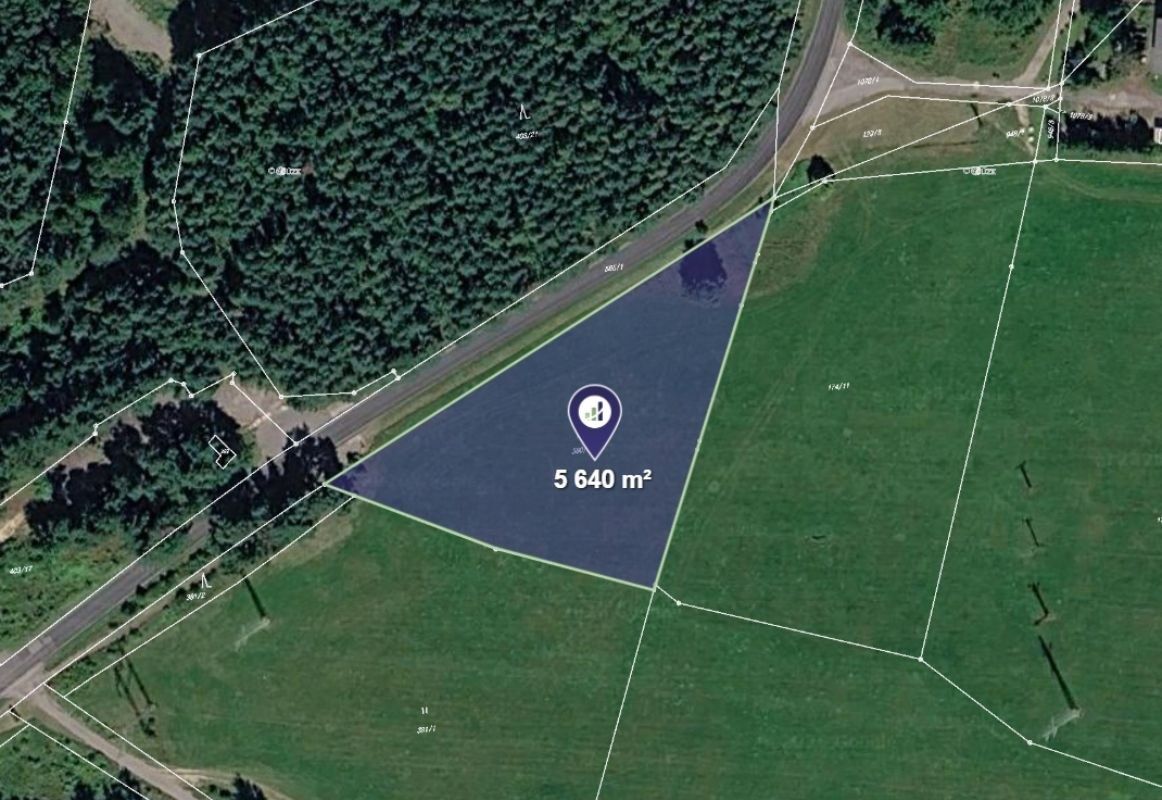 Prodej pozemku 1.880 m²