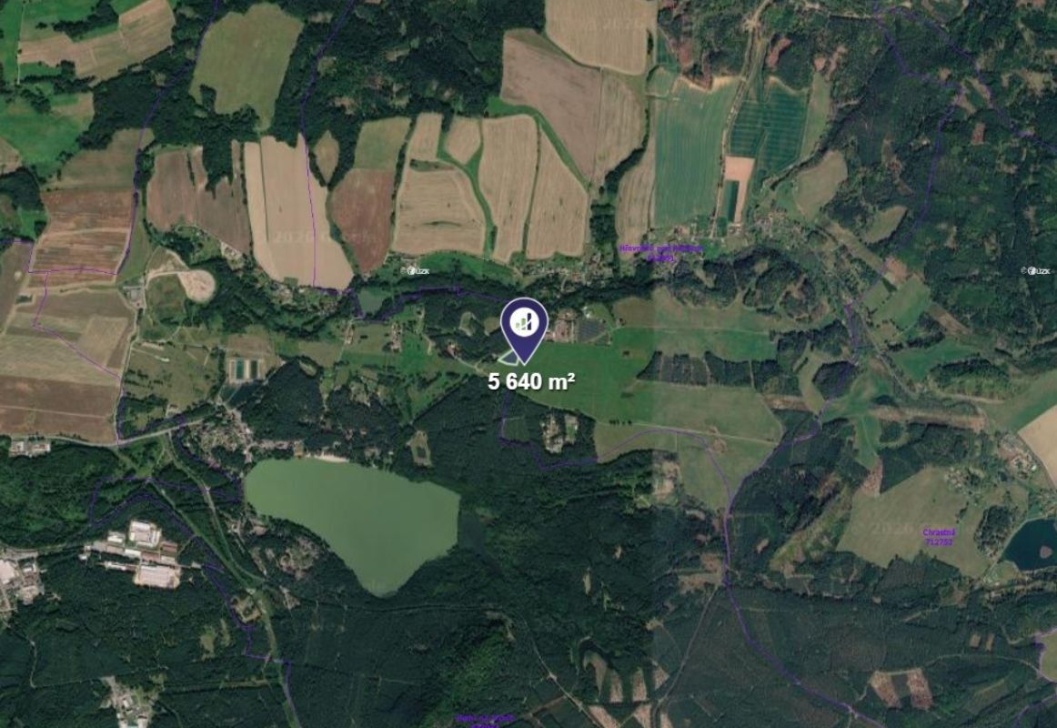 Prodej pozemku 1.880 m² — photo 2