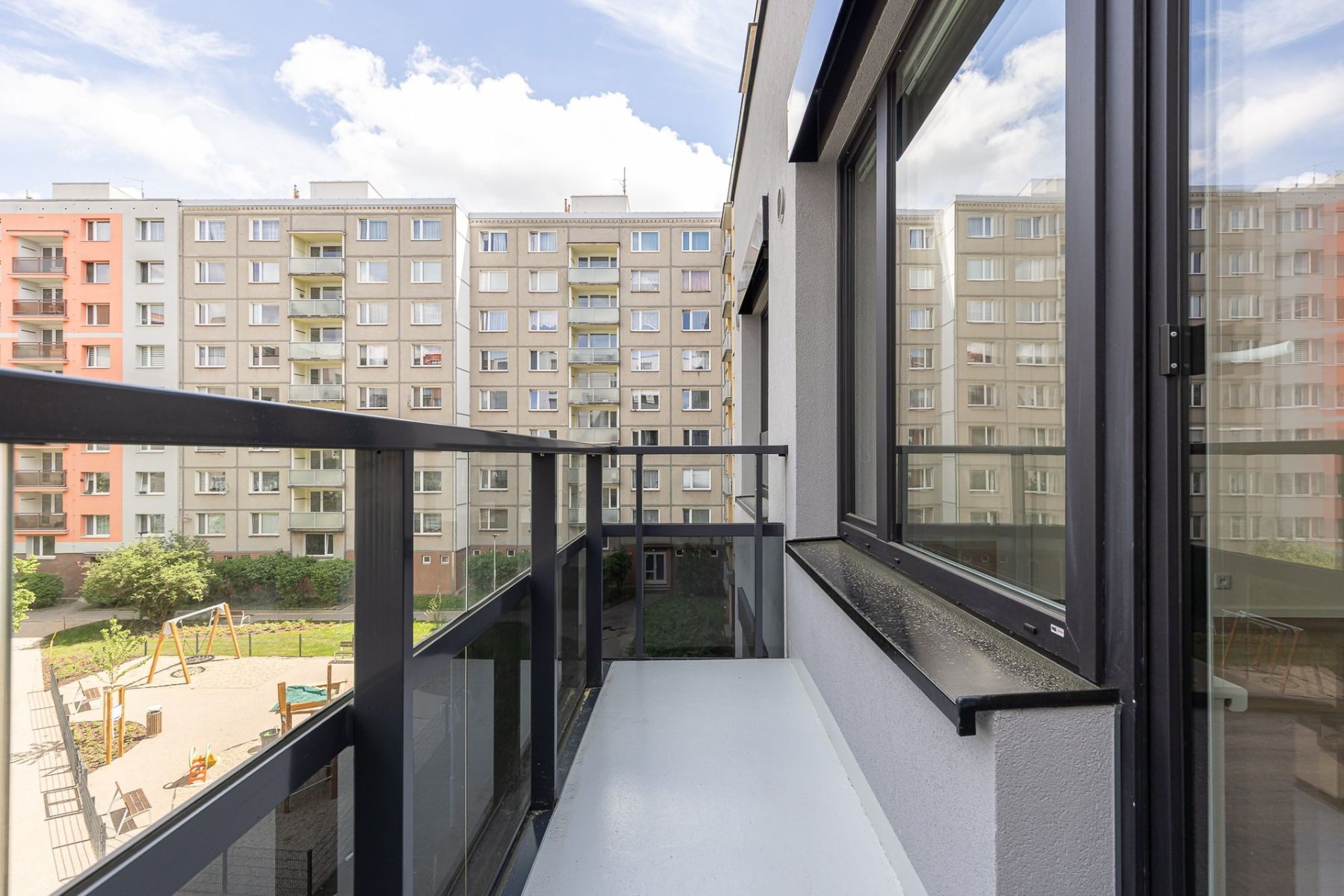 Pronájem bytu 2+kk 47 m² — photo 3