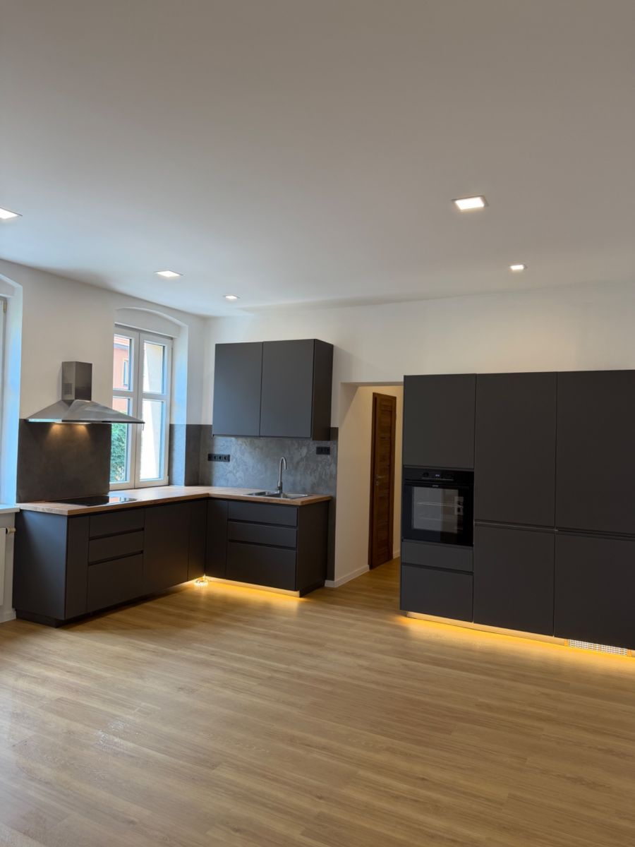 Prodej bytu 2+kk 43 m² — photo 2