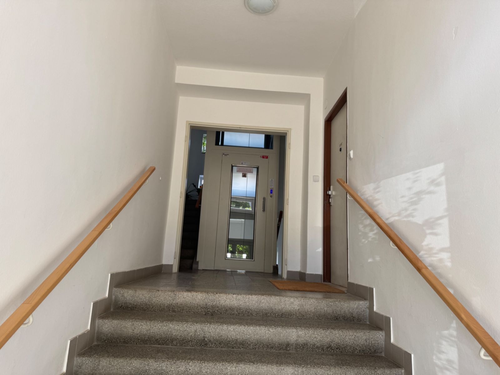 Prodej bytu 2+1 55 m² — photo 4
