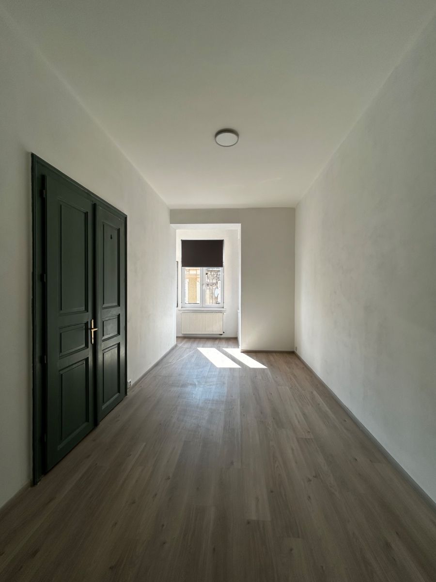 Pronájem bytu 2+1 54 m² — photo 3