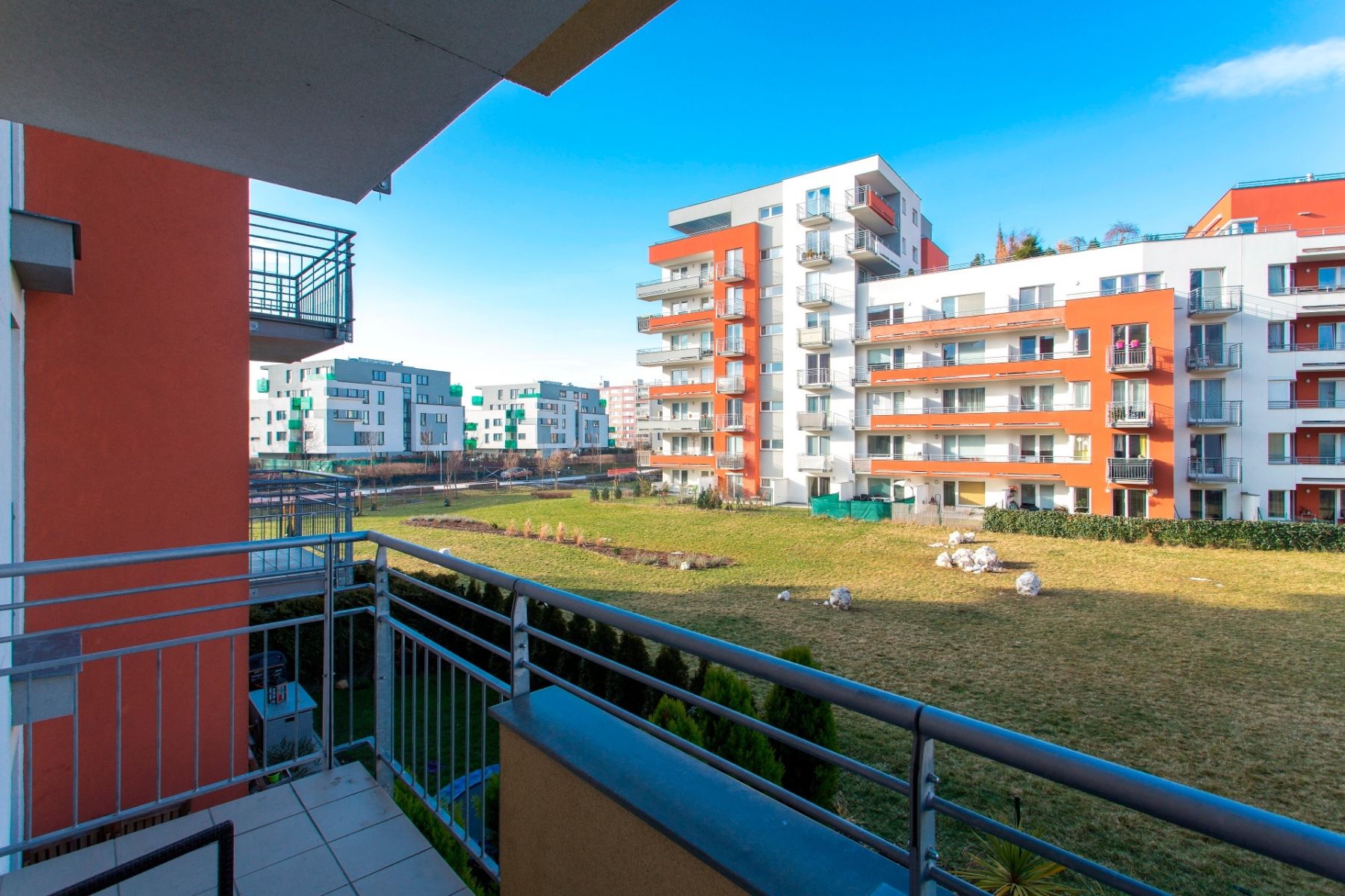 Pronájem bytu 1+kk 39 m², Praha – náhled fotky 13