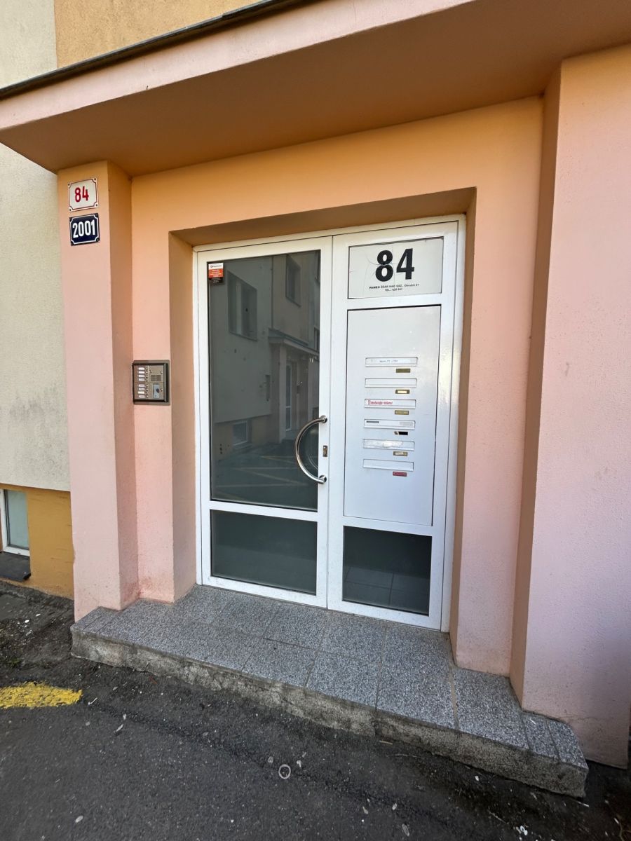 Prodej bytu 2+1 55 m² — photo 2