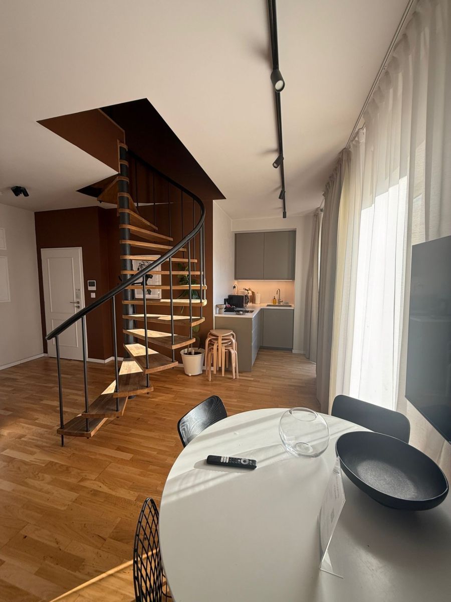 Prodej bytu 2+kk 83 m² — photo 2