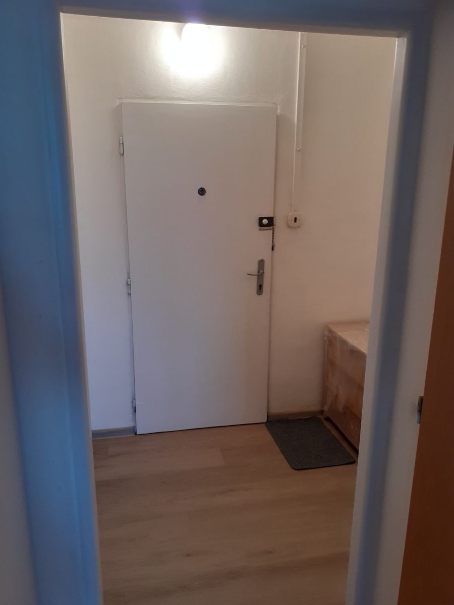 Pronájem bytu 1+kk 27 m² — photo 5