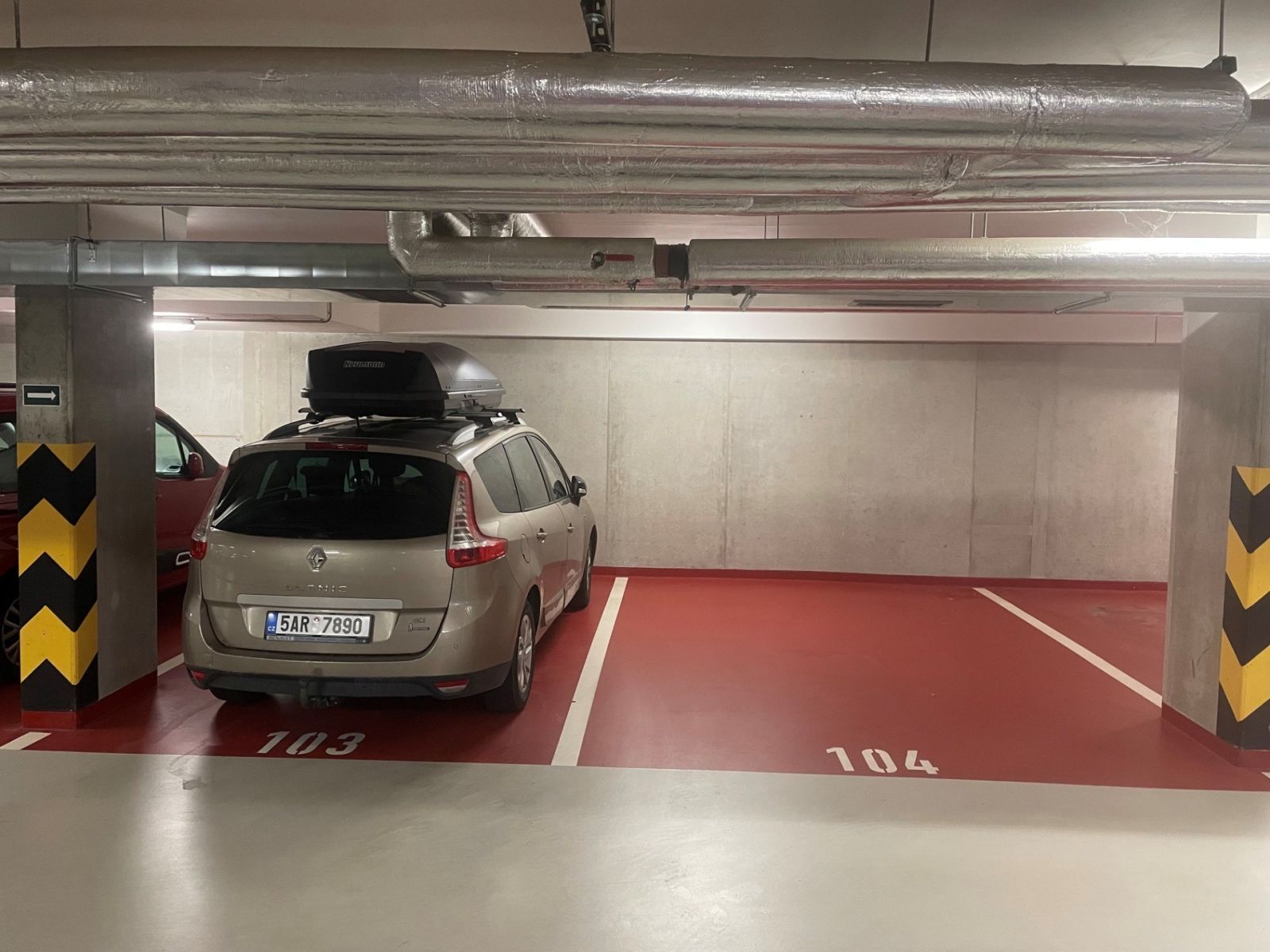 Pronájem nebytového prostoru 13 m²