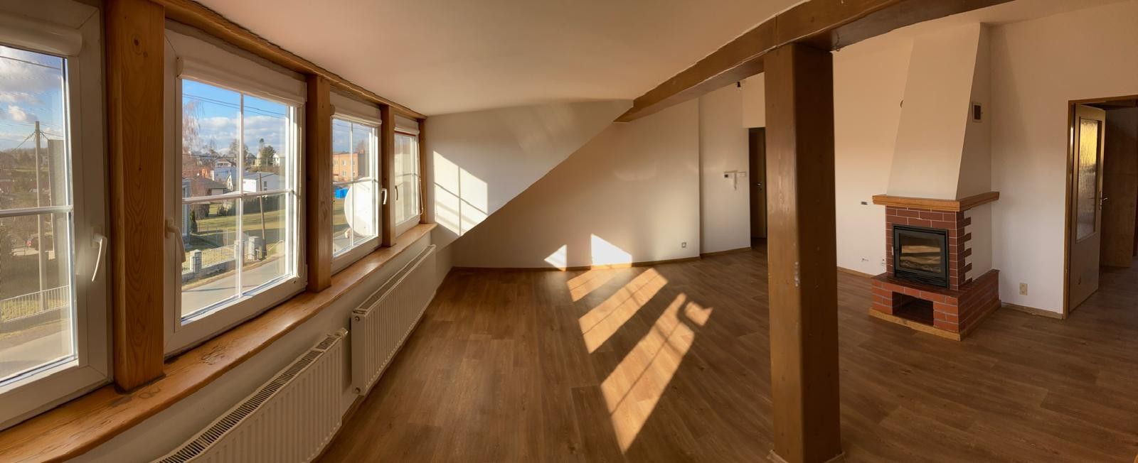 Pronájem bytu 5+kk 126 m²