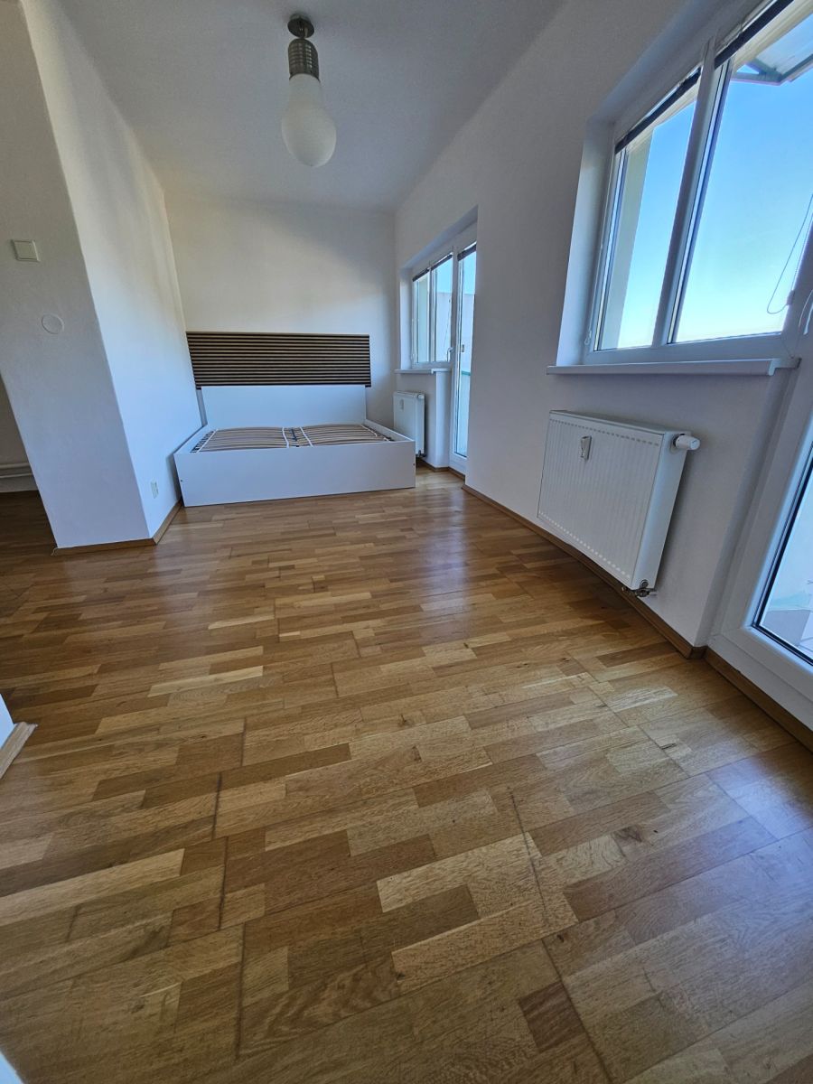 Pronájem bytu 2+1 53 m² — photo 4