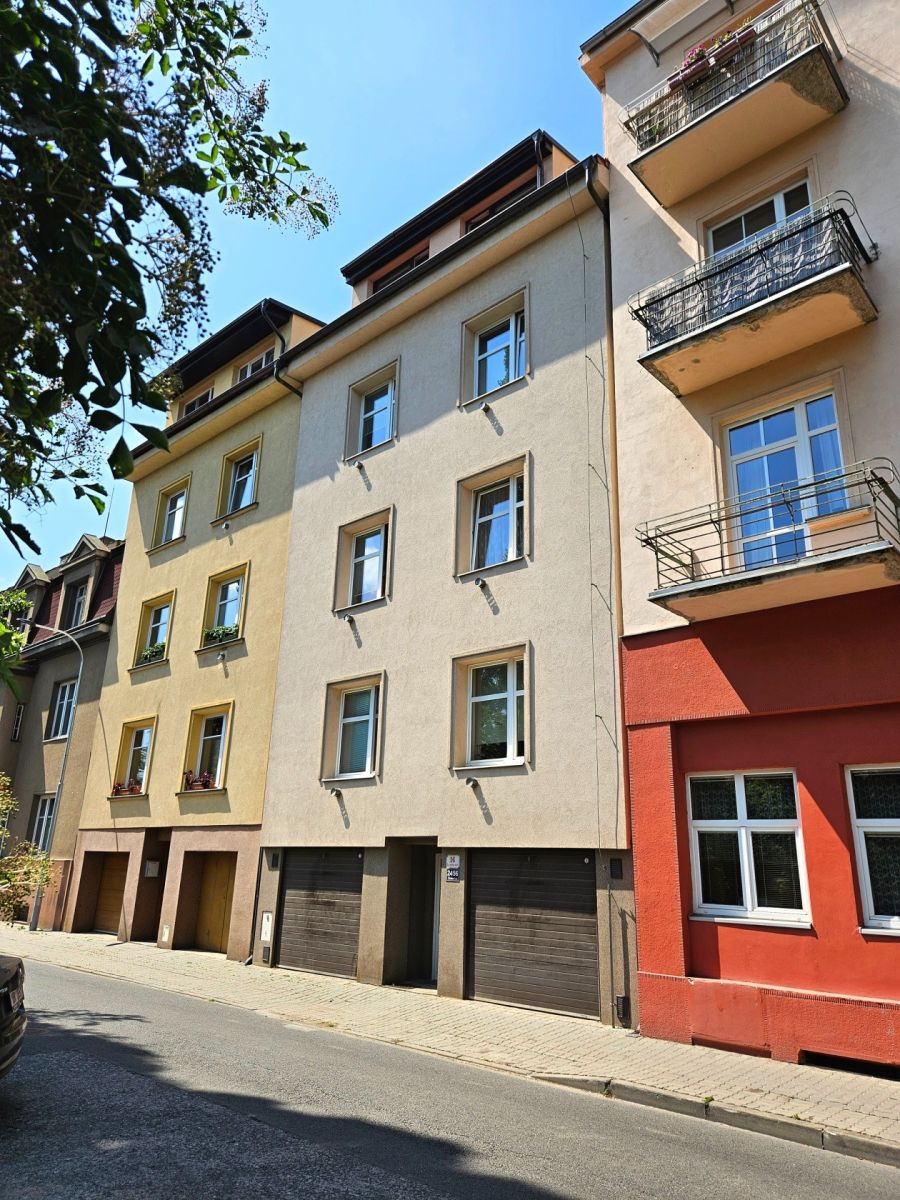 Pronájem bytu 1+1 38 m²