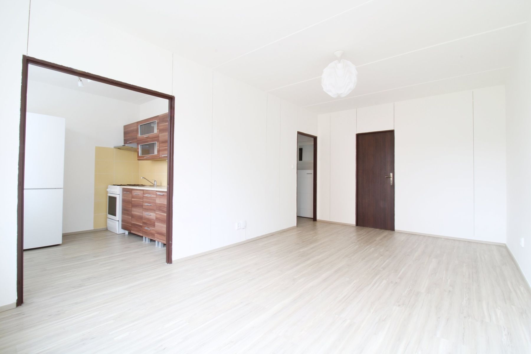 Pronájem bytu 3+1 55 m² — photo 3