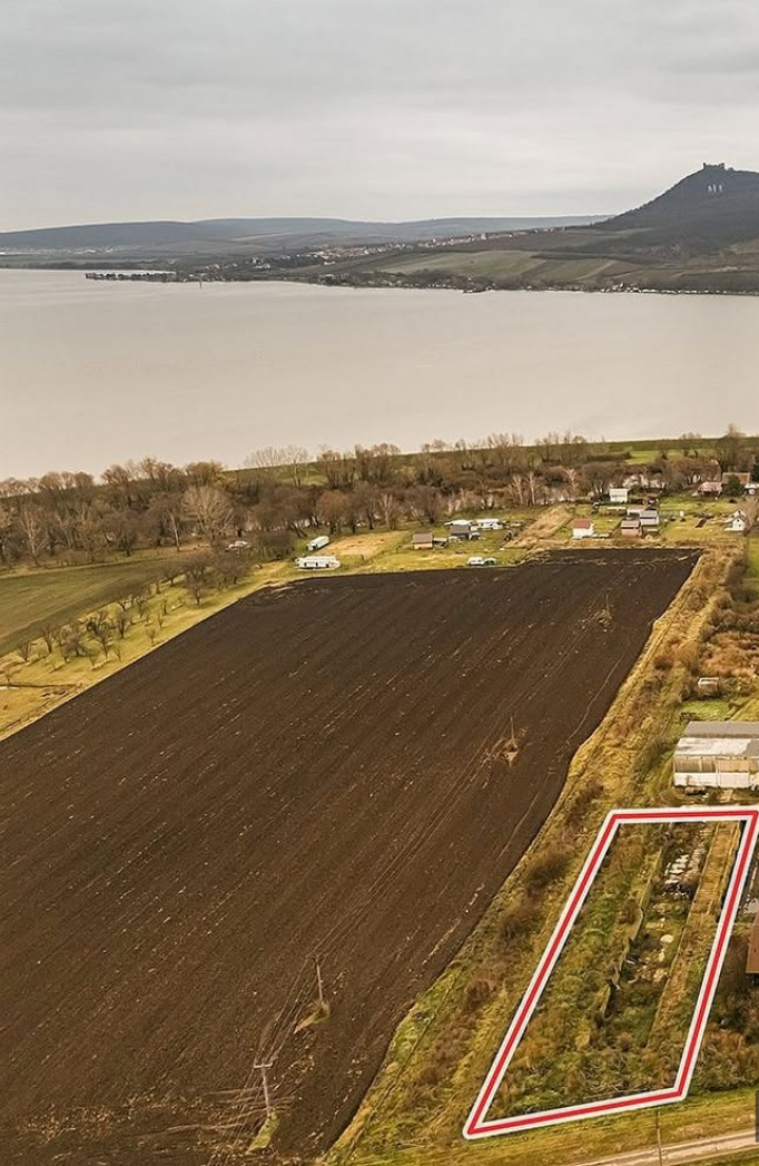Prodej pozemku 2.465 m² — photo 2