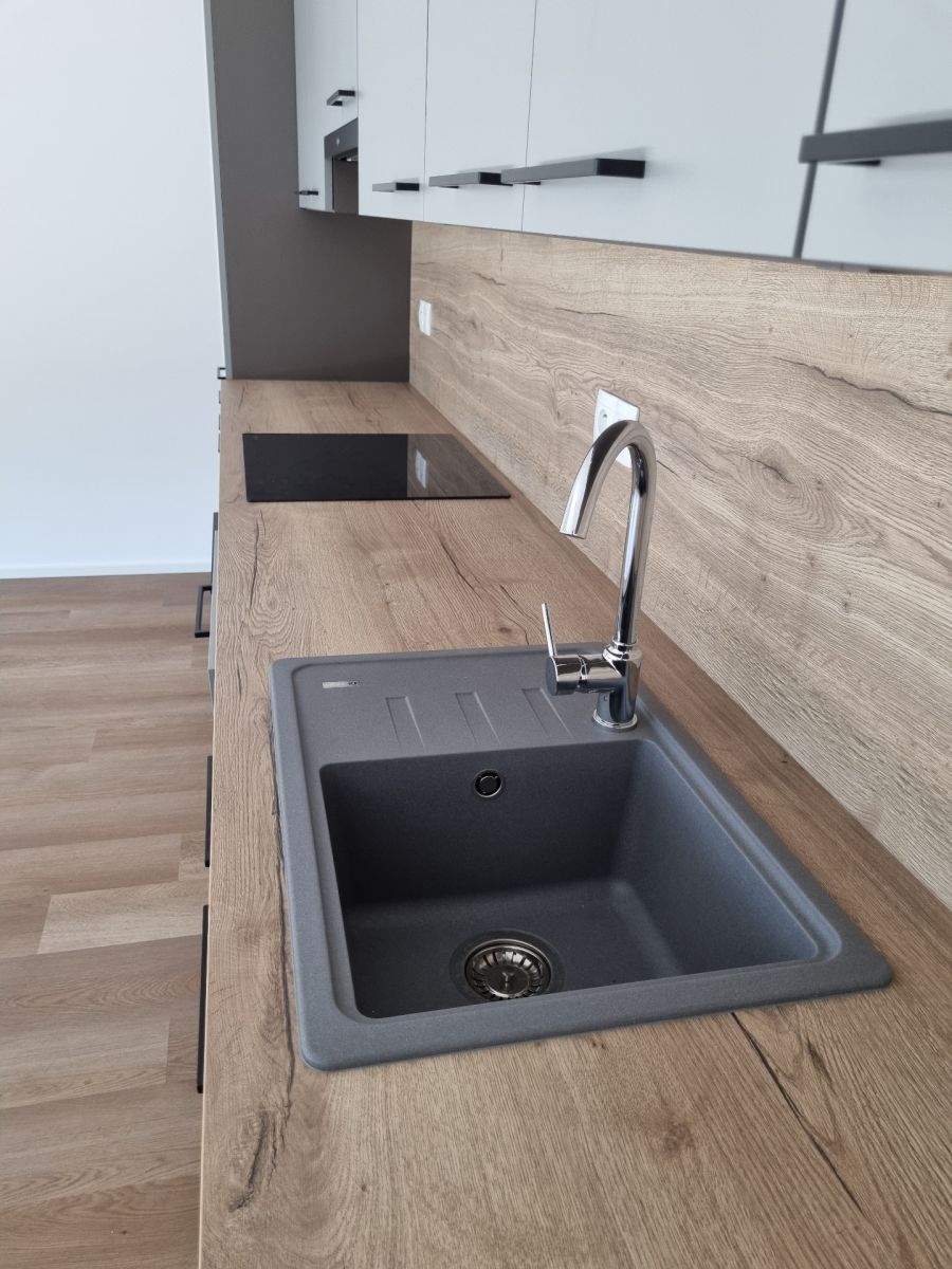 Pronájem bytu 2+kk 60 m² — photo 5