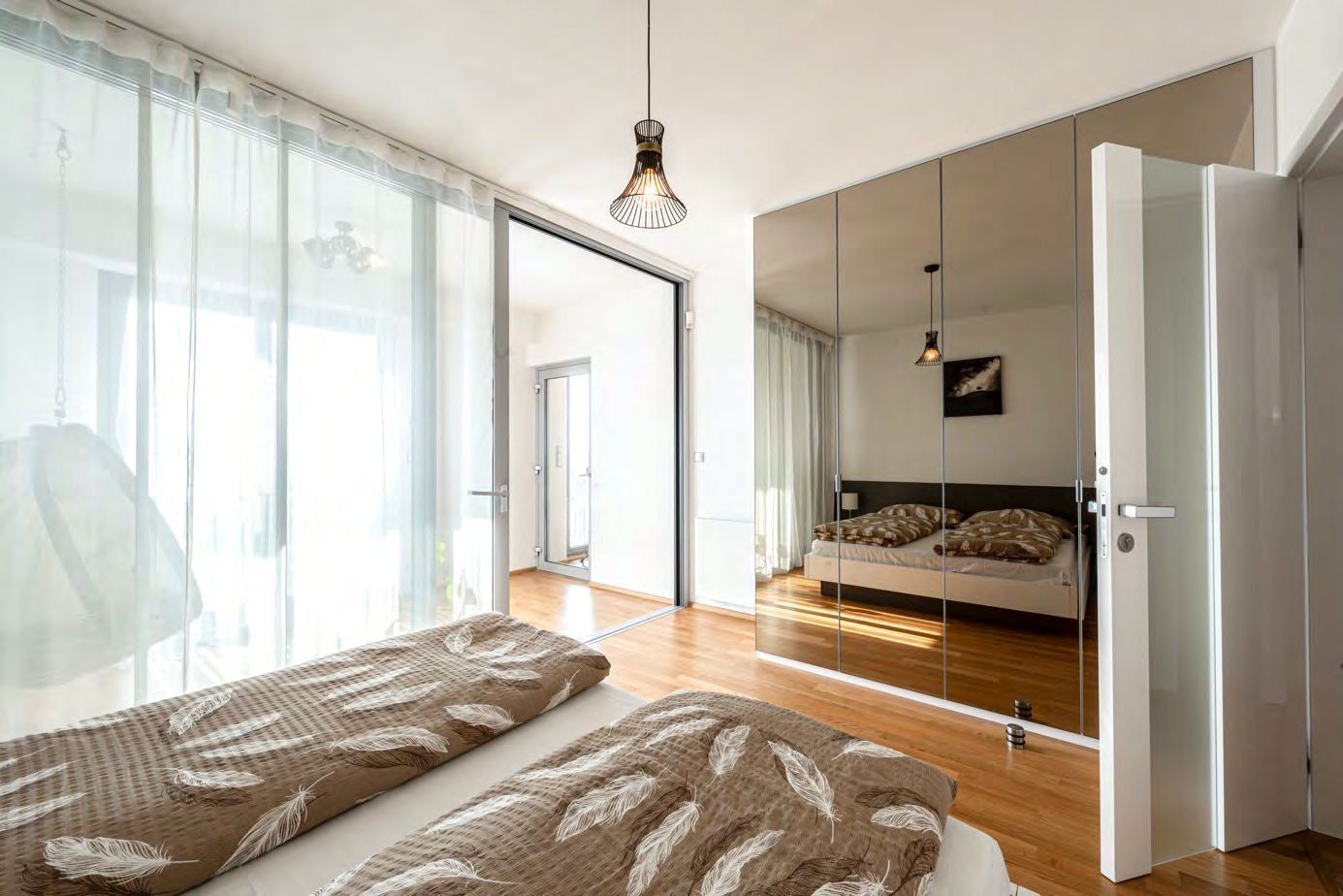Pronájem bytu 4+kk 132 m² — photo 4