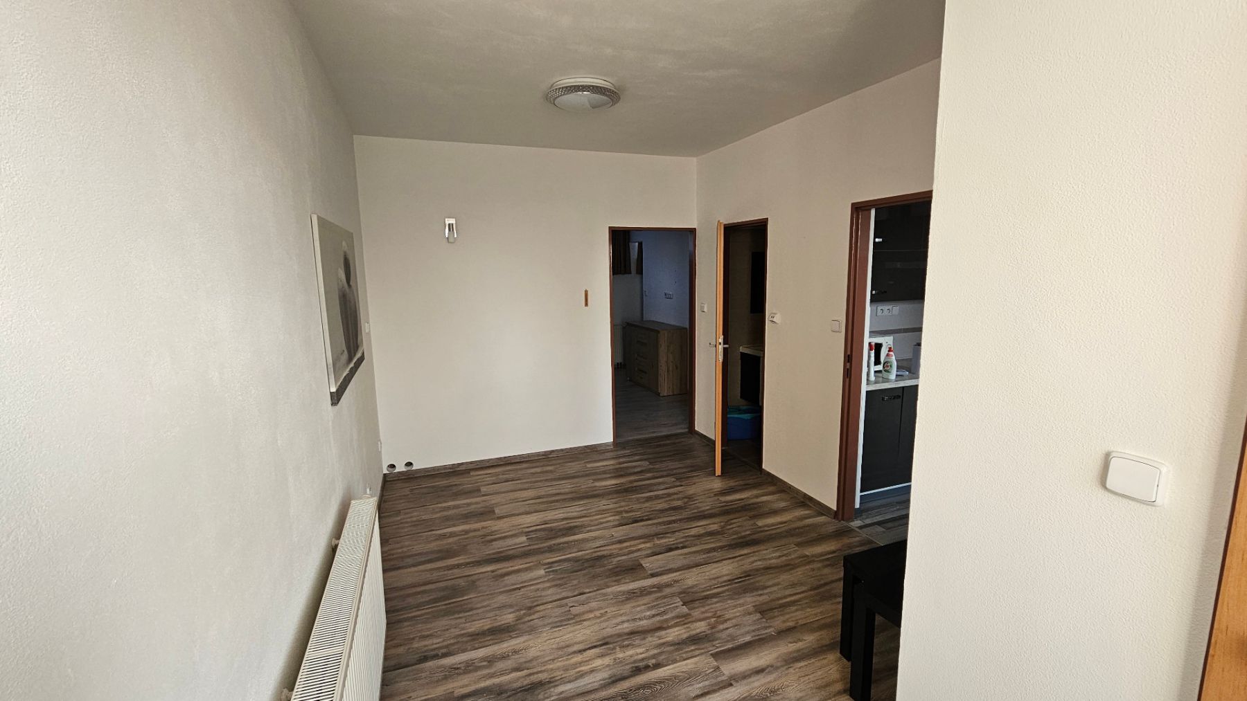 Pronájem kanceláře 55 m² — photo 3