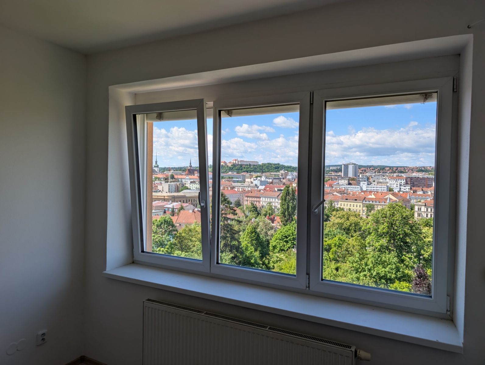 Pronájem bytu 2+kk 62 m² — photo 4