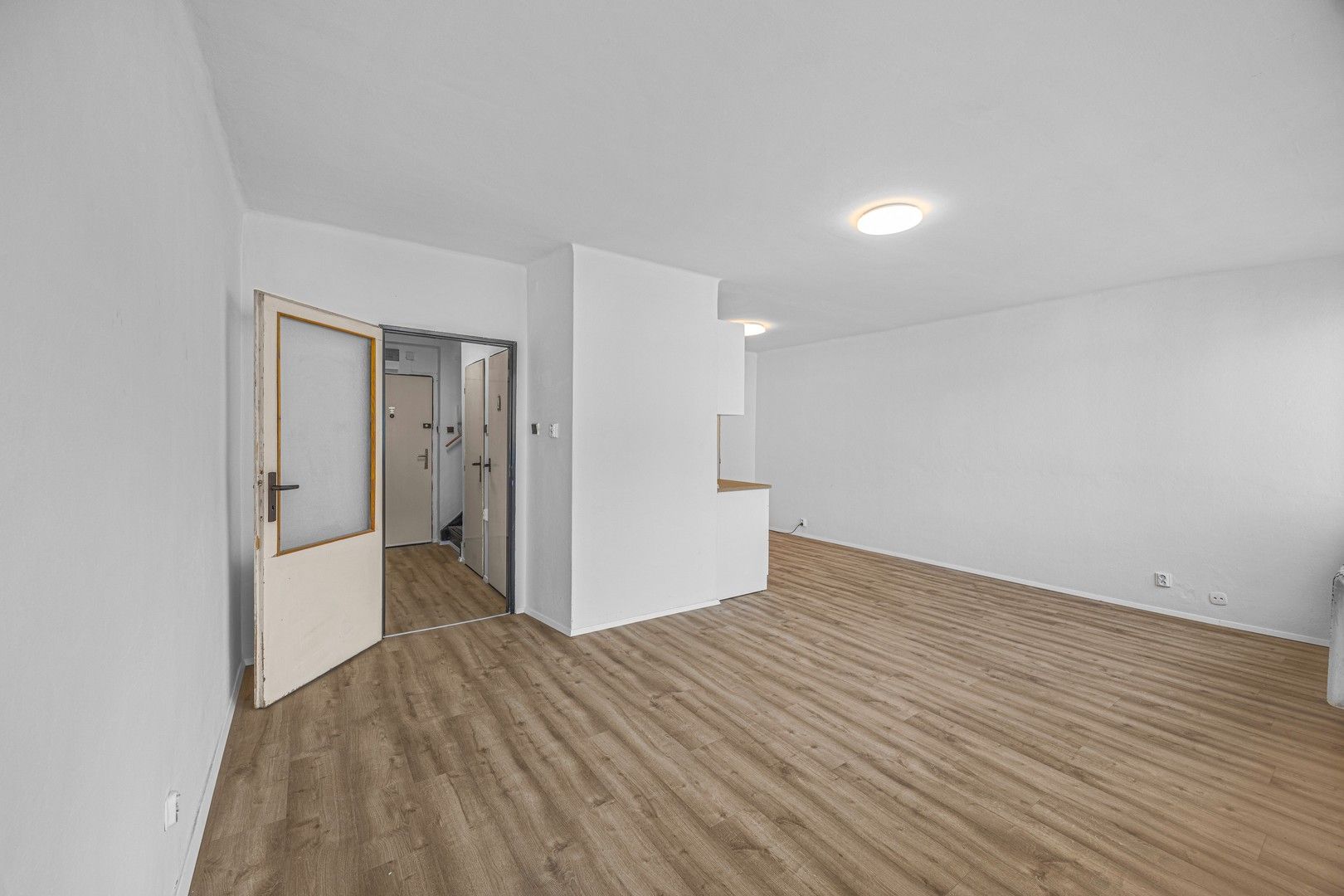 Pronájem bytu 3+kk 75 m² — photo 3